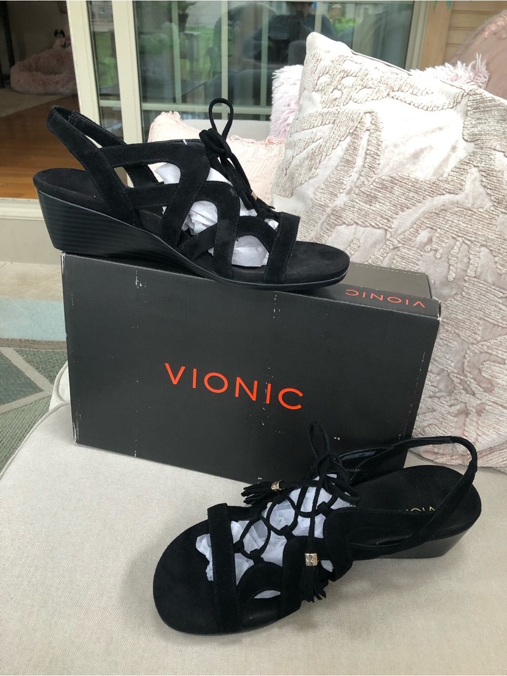 VIONIC Dress Shoe